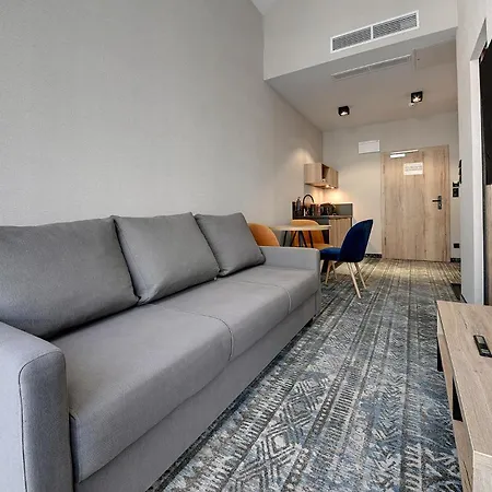 Rentplanet - Górna Z Dostępem Do Basenu *